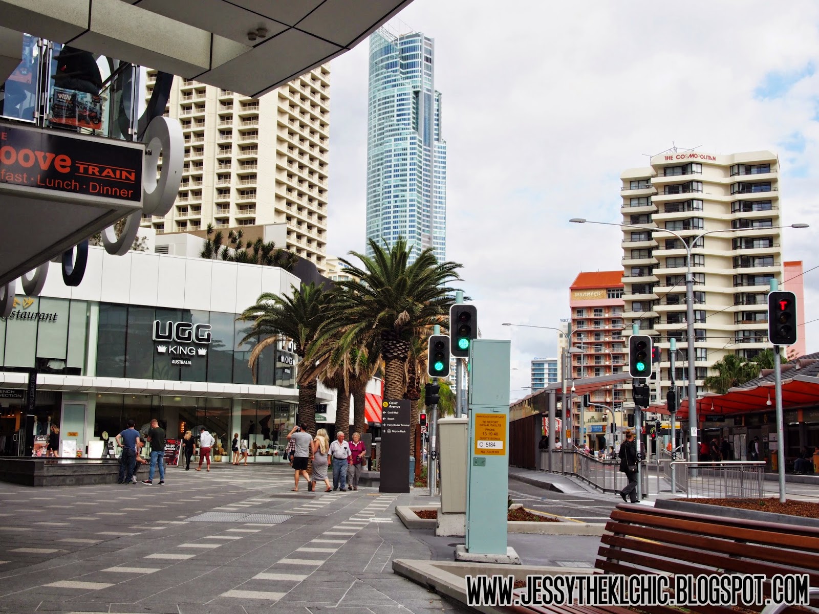 Maxi Taxi Gold Coast