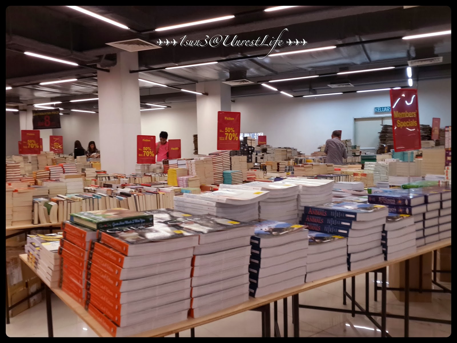 The Book Warehouse