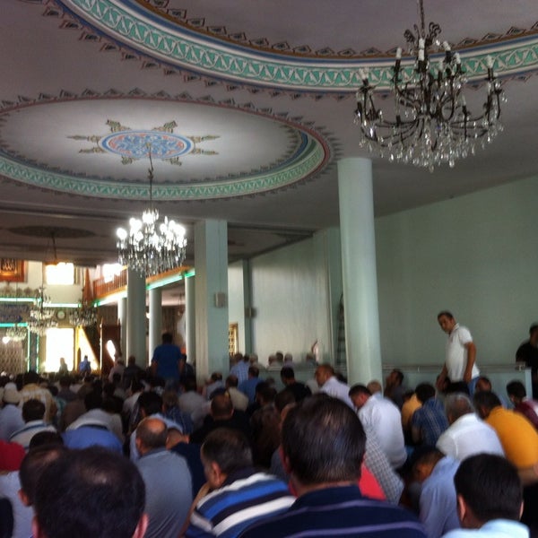 Emine Inanc Vakfi Camii