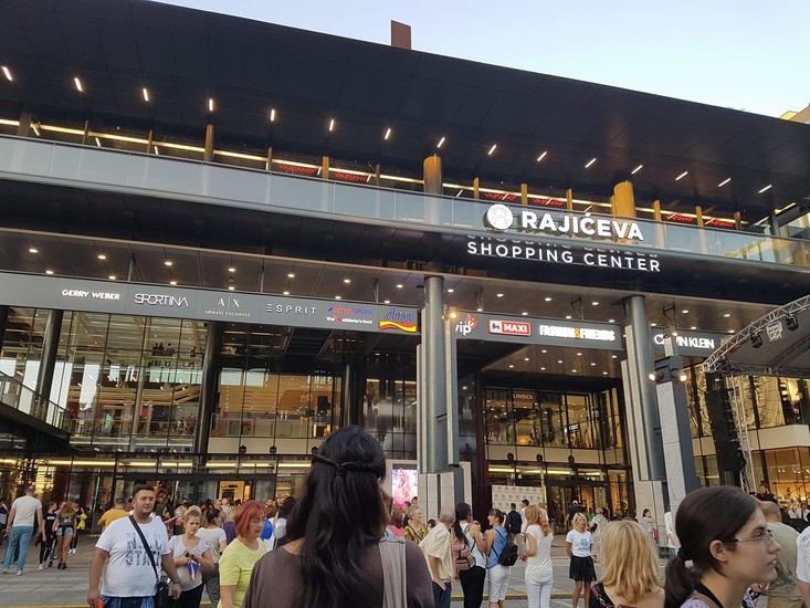 Rajiceva Shopping Center
