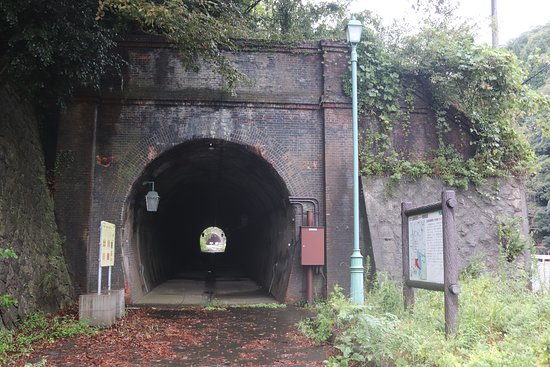 Hokuriku Tunnel
