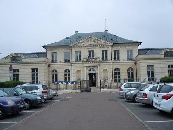 Chateau de Villemomble