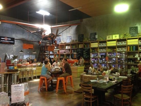 Belmondos Organic Market