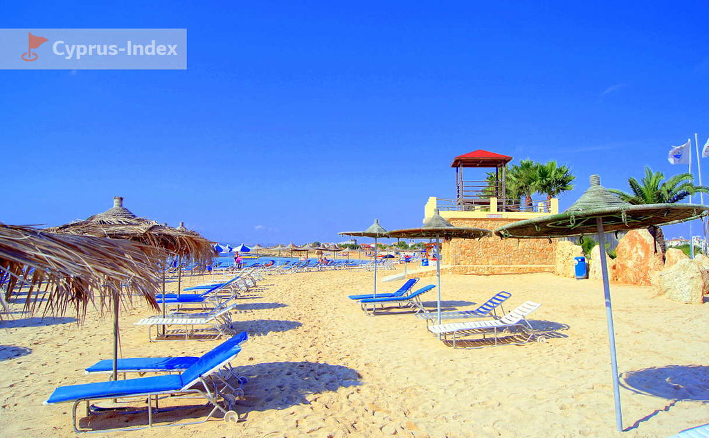 Agia Eleni Beach