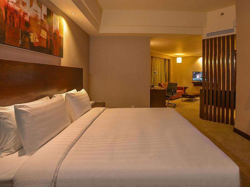 President Manuel Roxas Marker