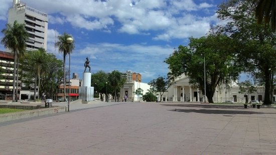Plaza Cabral