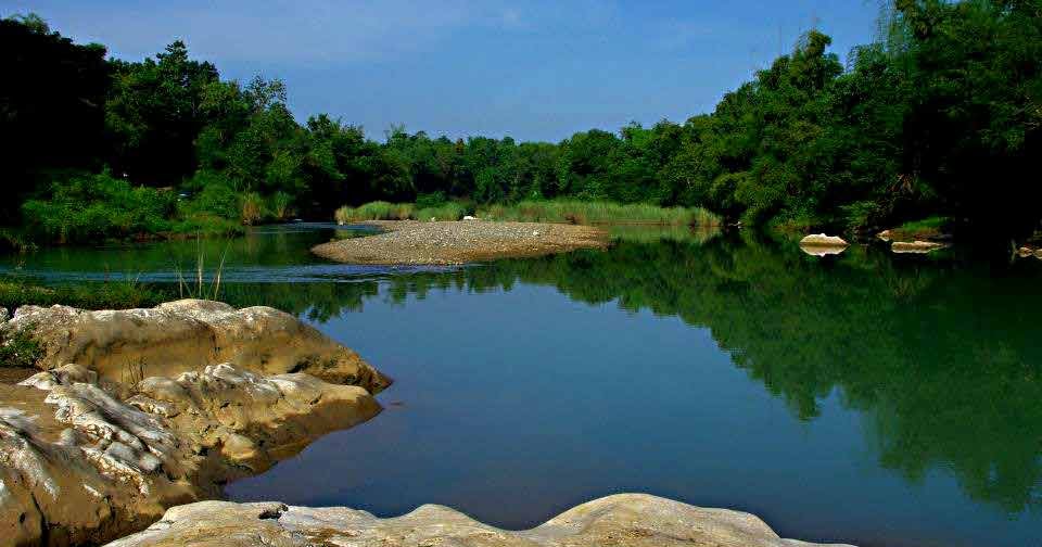 Biak na Bato National Park