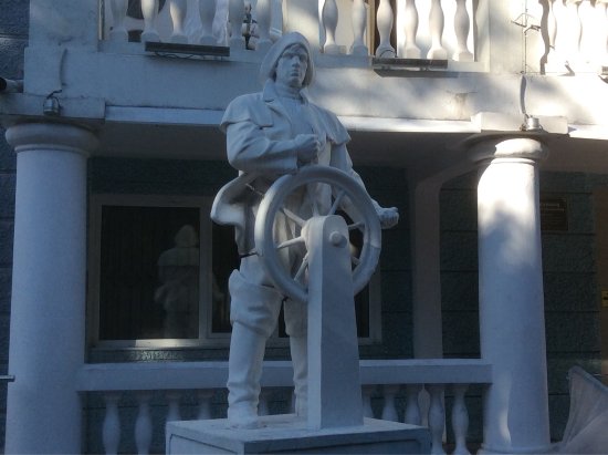 Sculpture the Sailor
