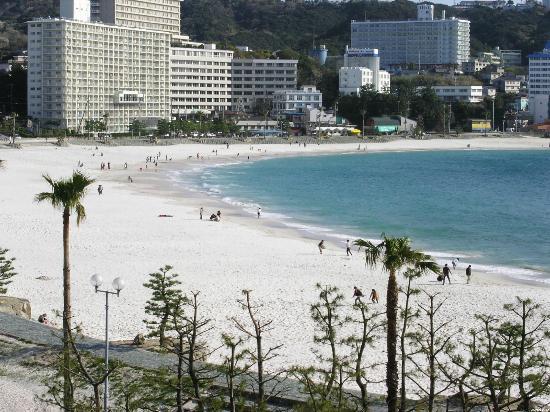 Shirarahama Beach