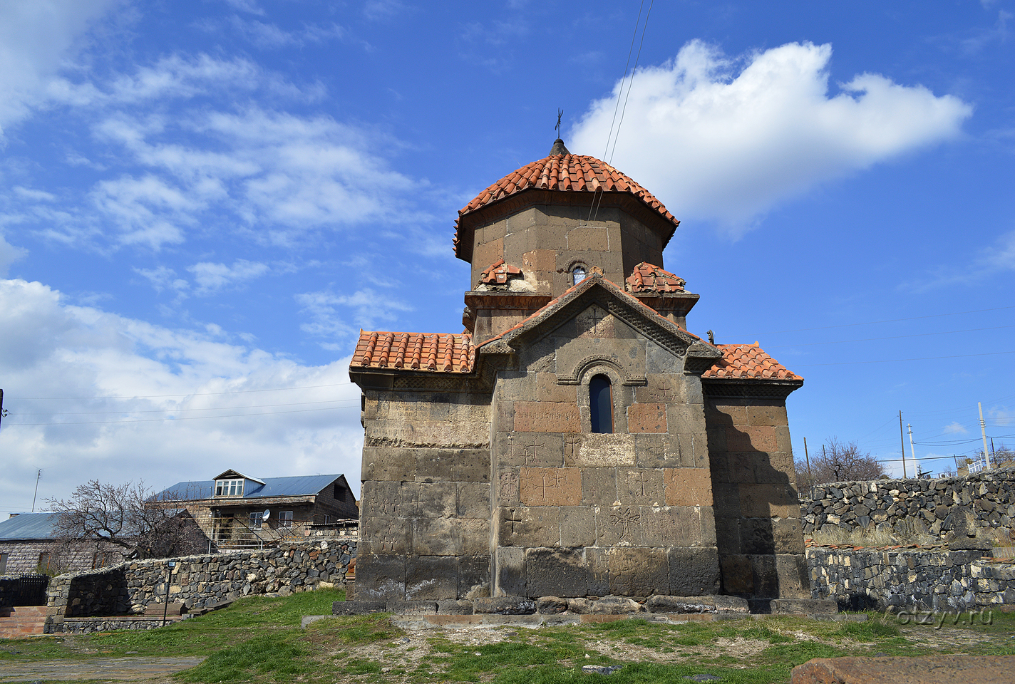 Karmravor Church