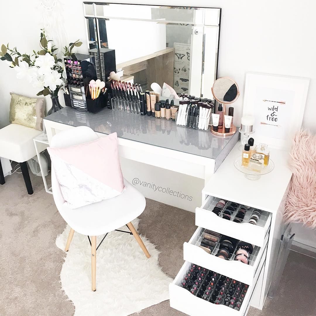 Blush Beauty Room