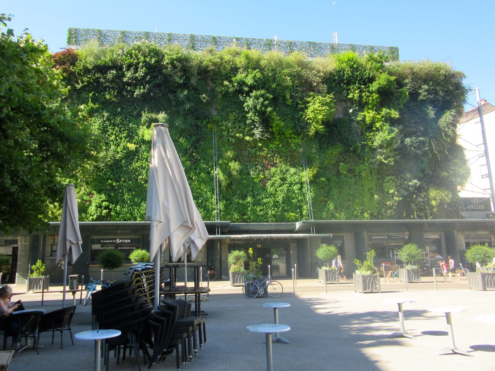 Avignon Les Halles