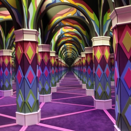 Island Mirror Maze