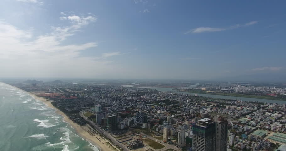 Pham Van Dong Beach