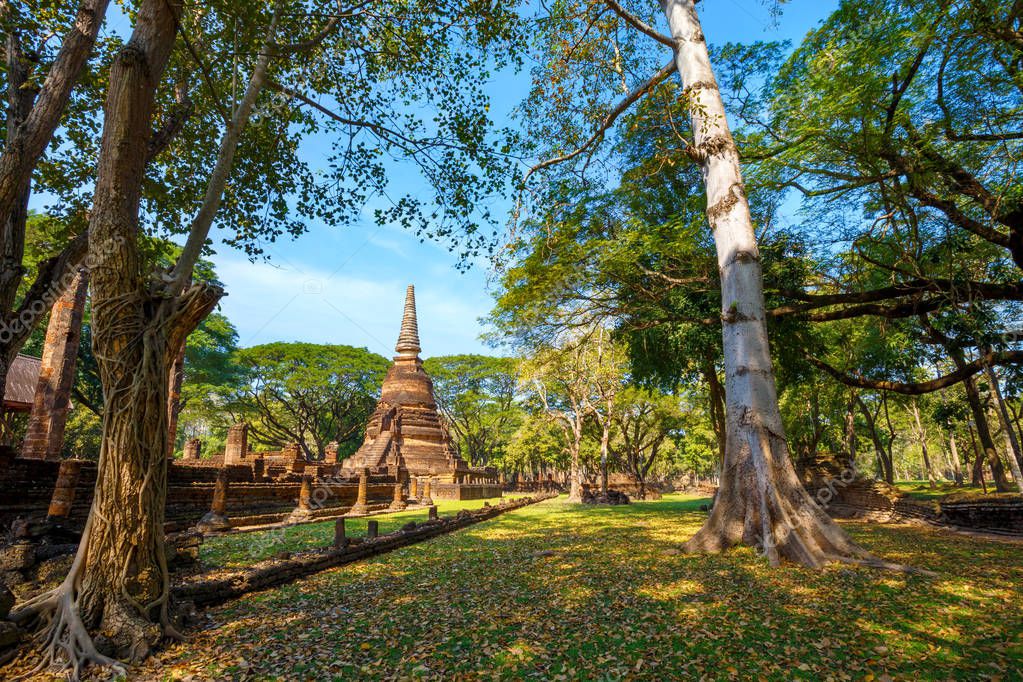 Wat Nang Phaya