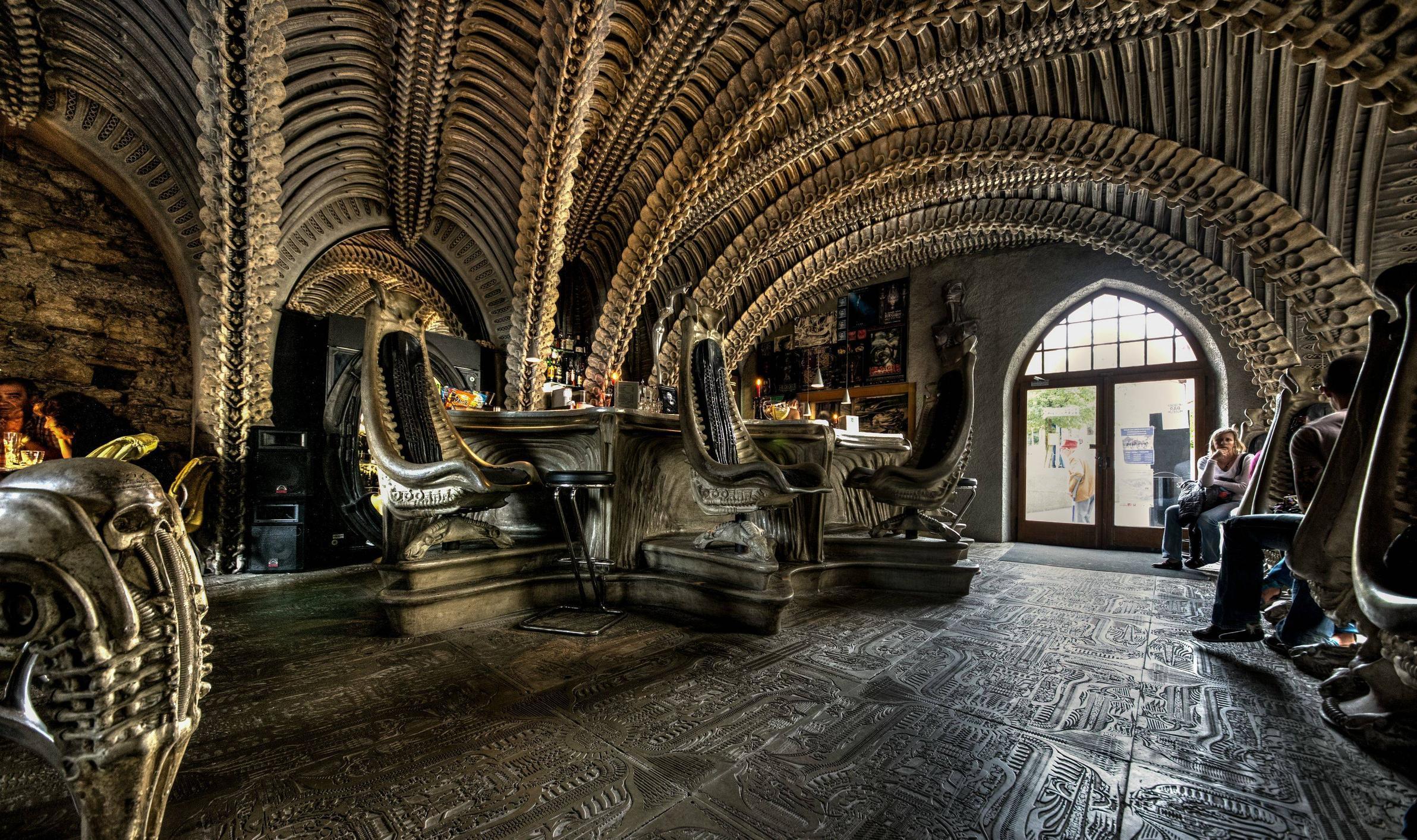 The Alien Bar