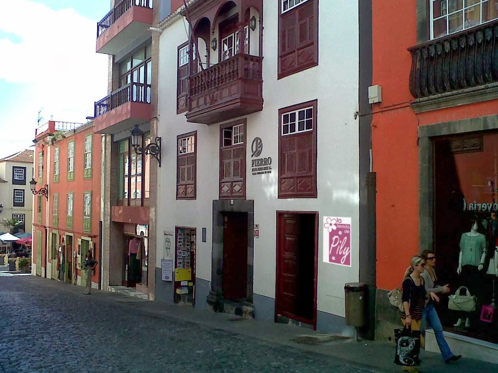 Calle Anselmo Perez de Brito