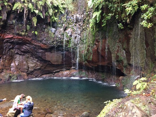25 Fontes and Cascada da Risco