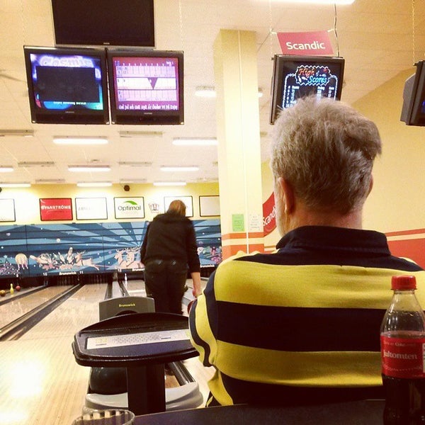 Enjoy Bowling