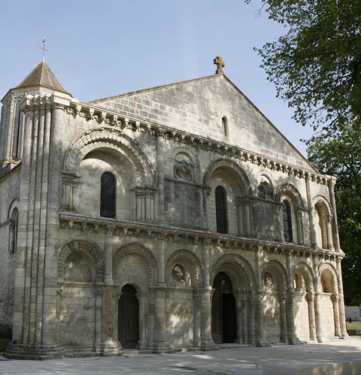 Eglise Romane de Comps