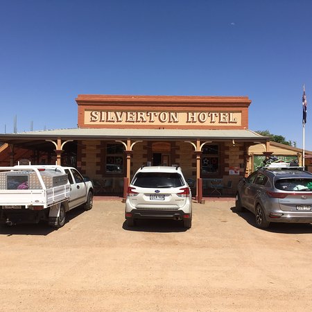 Silverton Pub