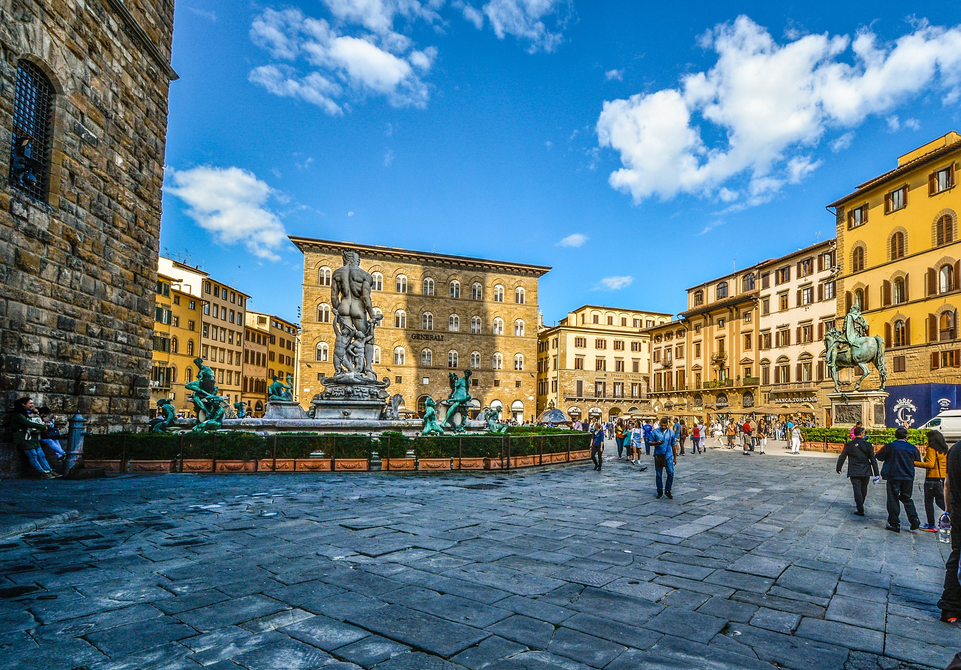 Piazza Mentana