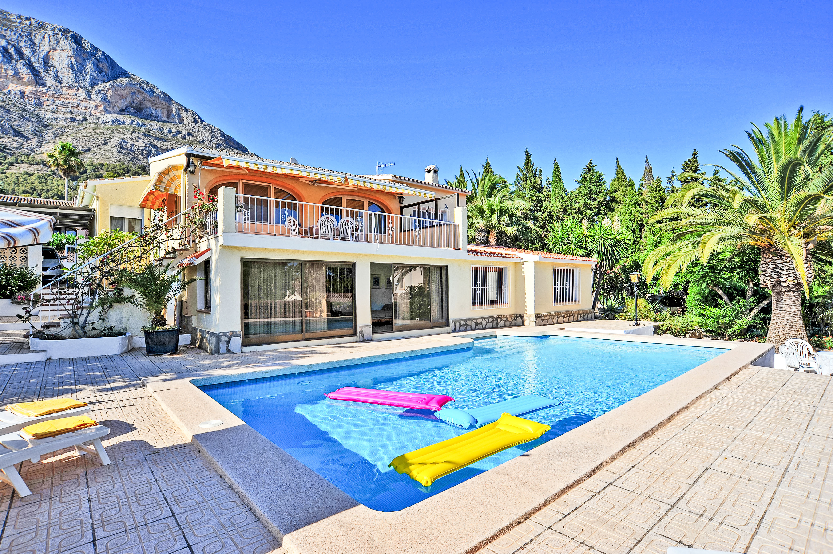 Baños de la Reina en Xabia