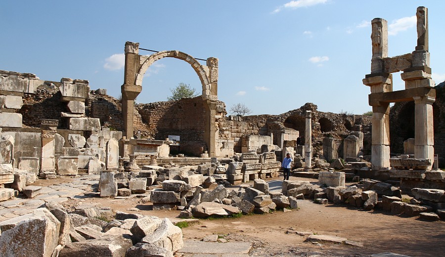 Fountain of Pollio