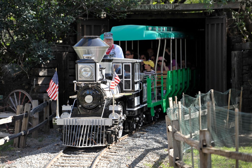 Irvine Park Railroad