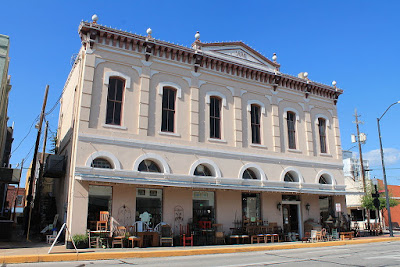 Simon Theatre