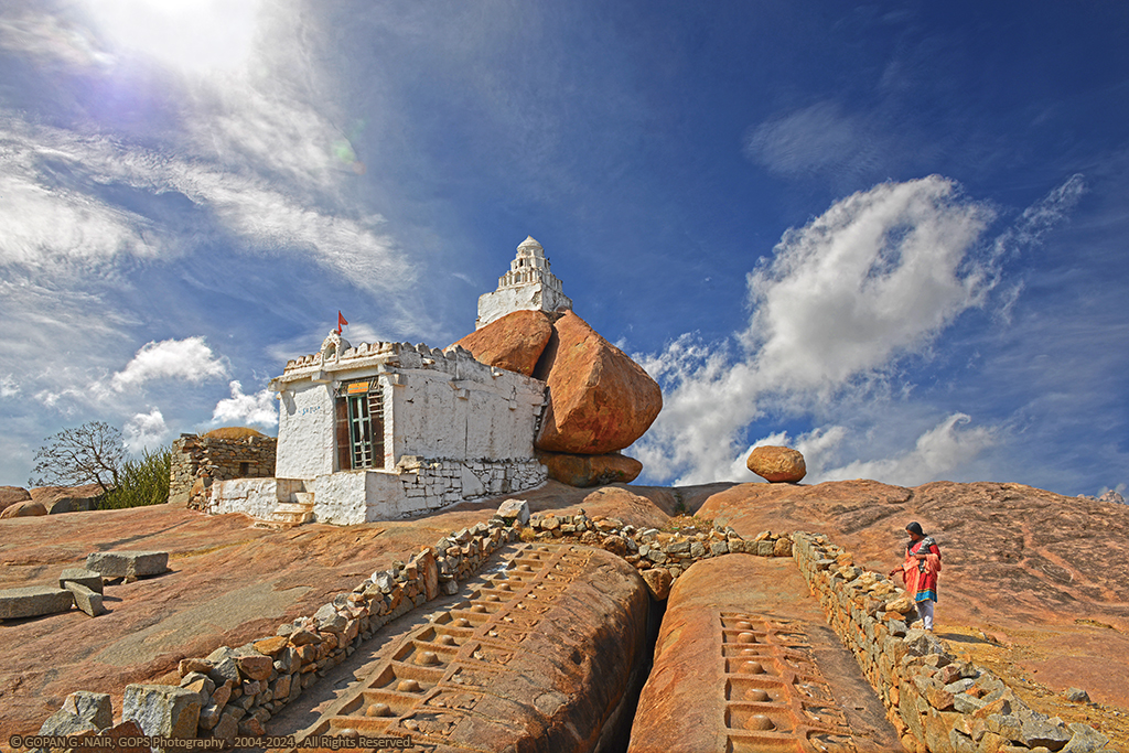 Malyavanta Raghunathaswamy Temple - Fatik Shilla