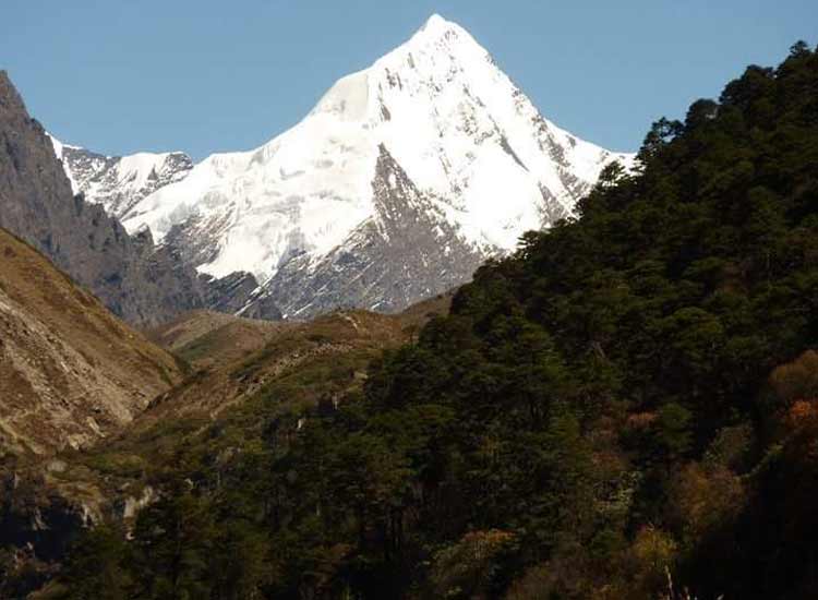 Gorichen Peak