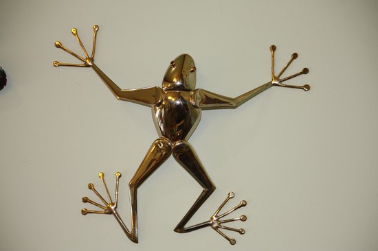 Artisans On The Hill Gallery