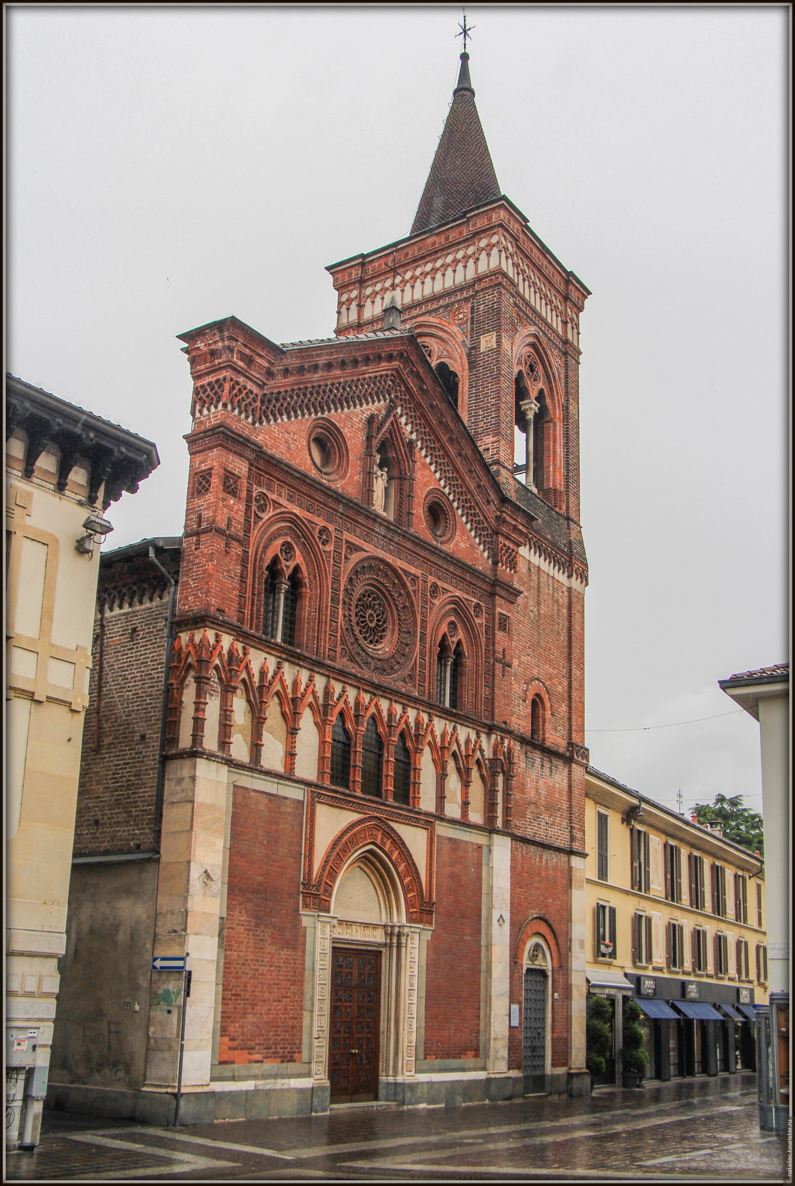 Chiesa di Santa Maria in Strada