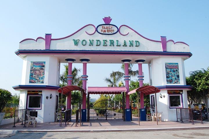 Wonderland Theme Park
