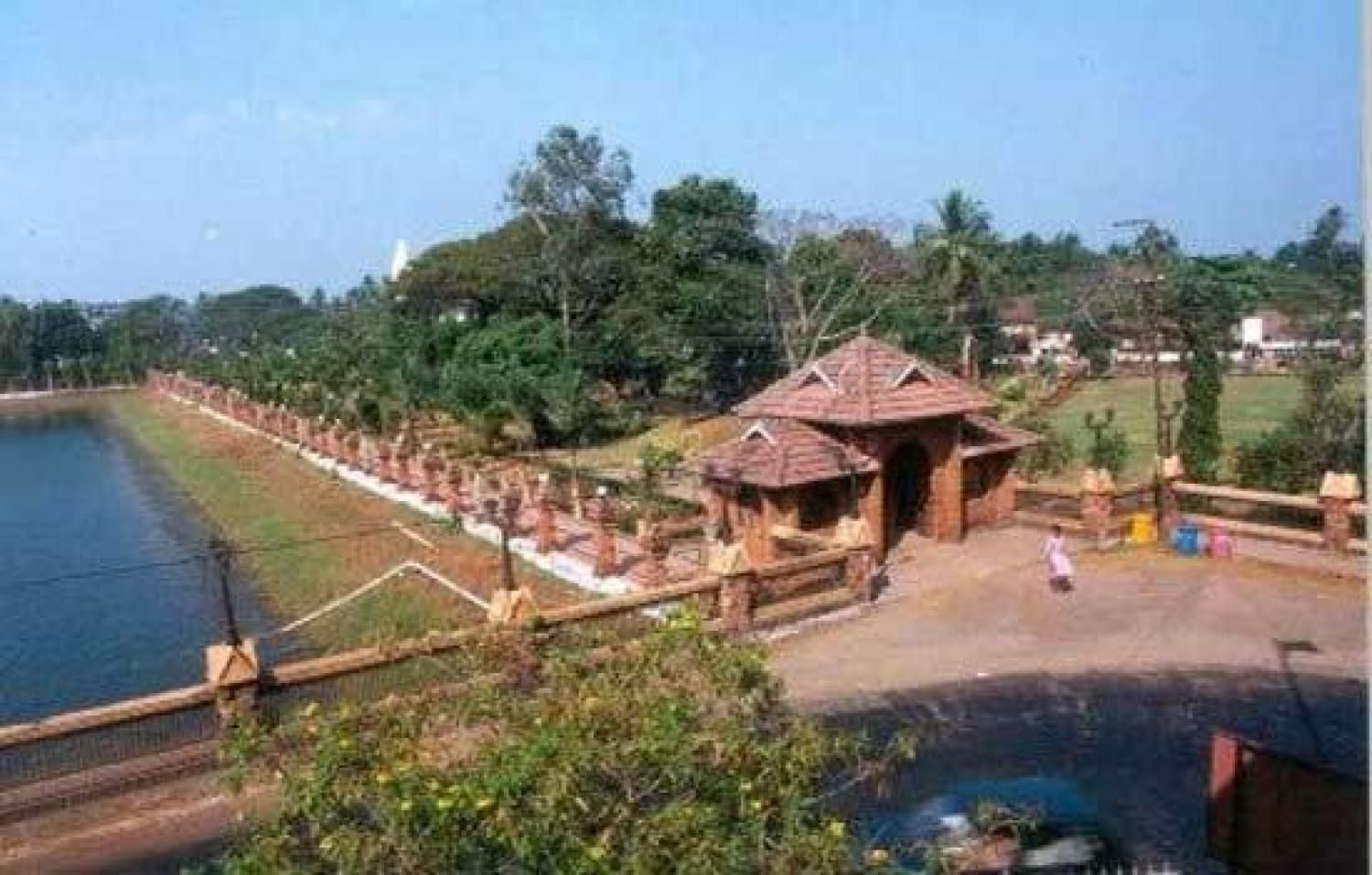 Mananchira Square
