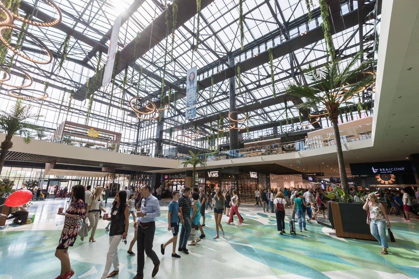 Park Lake Mall