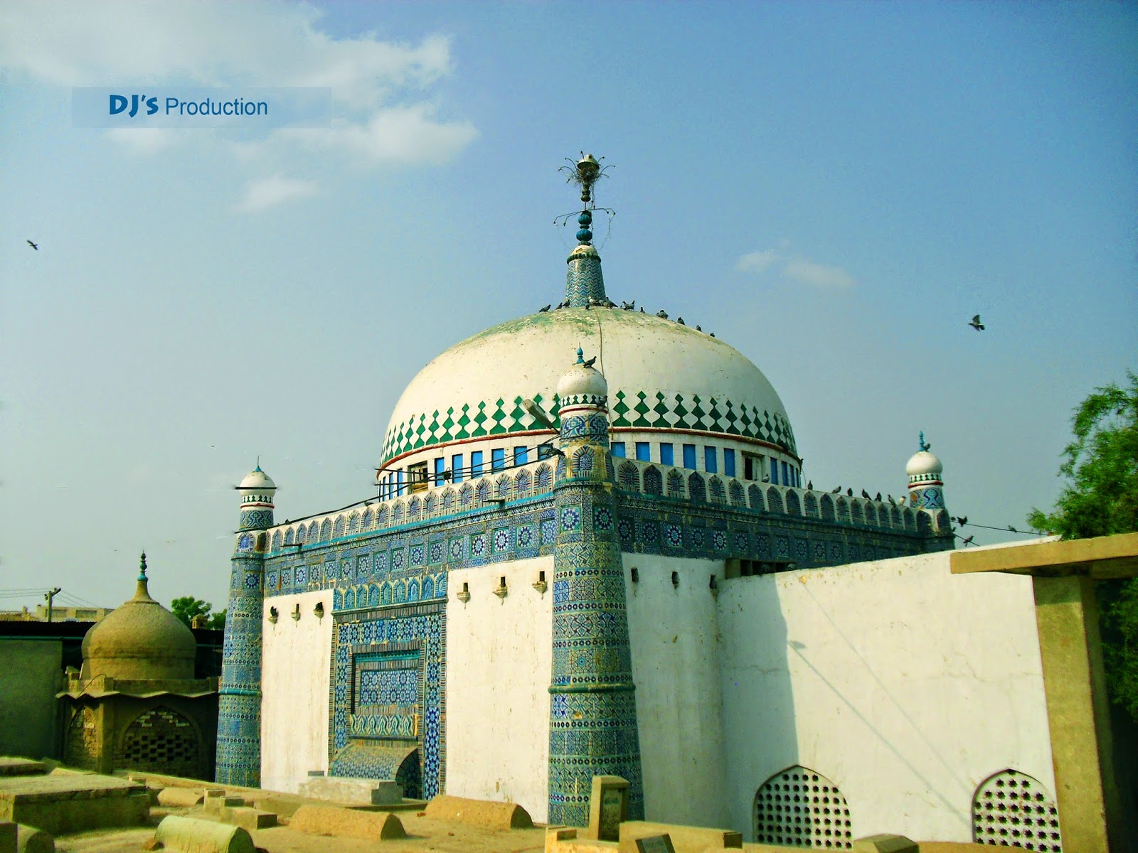 Shrine Khawaja Awais Kagha