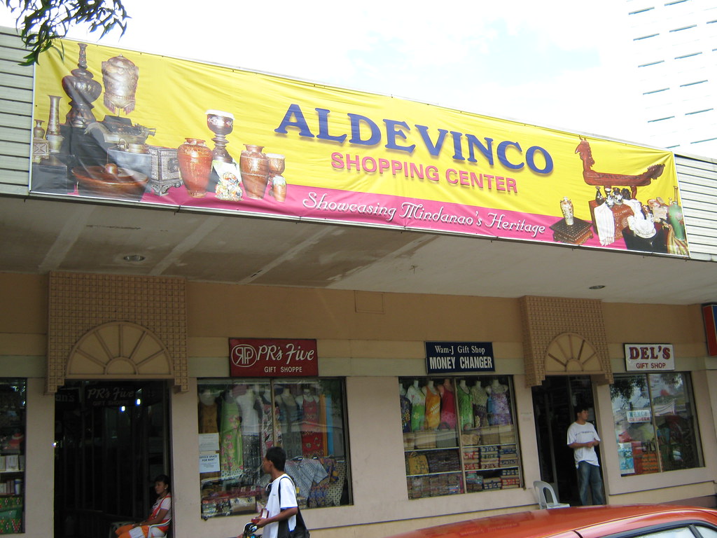 Aldevinco Shopping Center