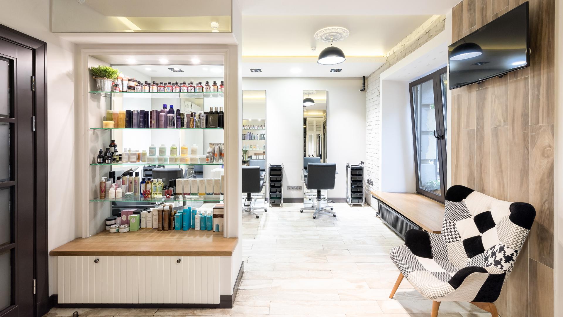 Le Petit Salon