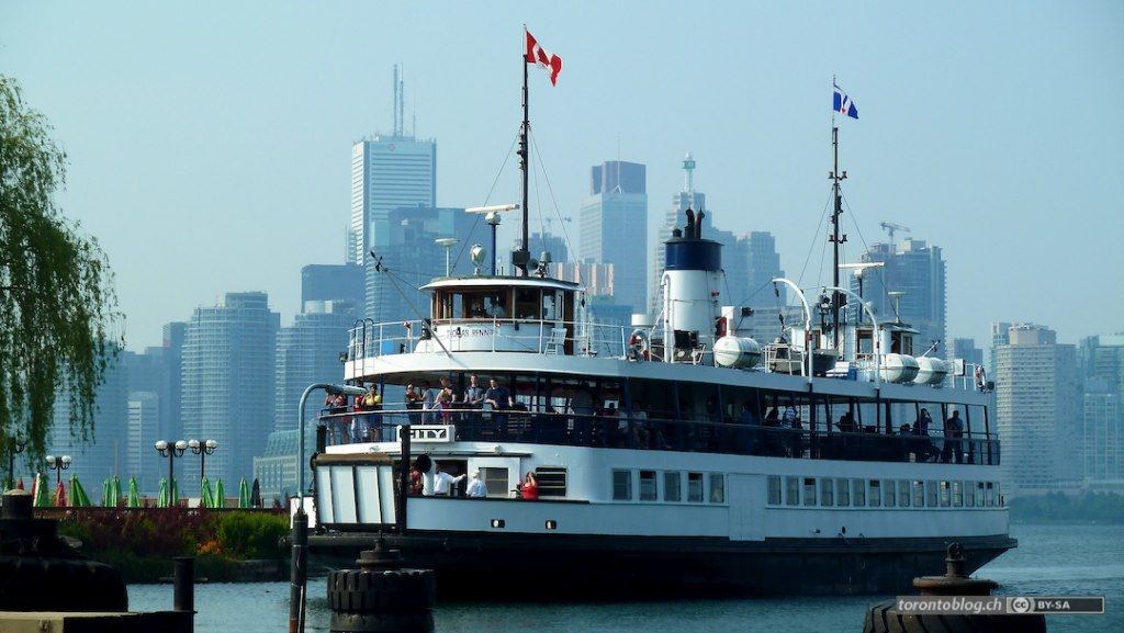 Toronto Islands Ferries