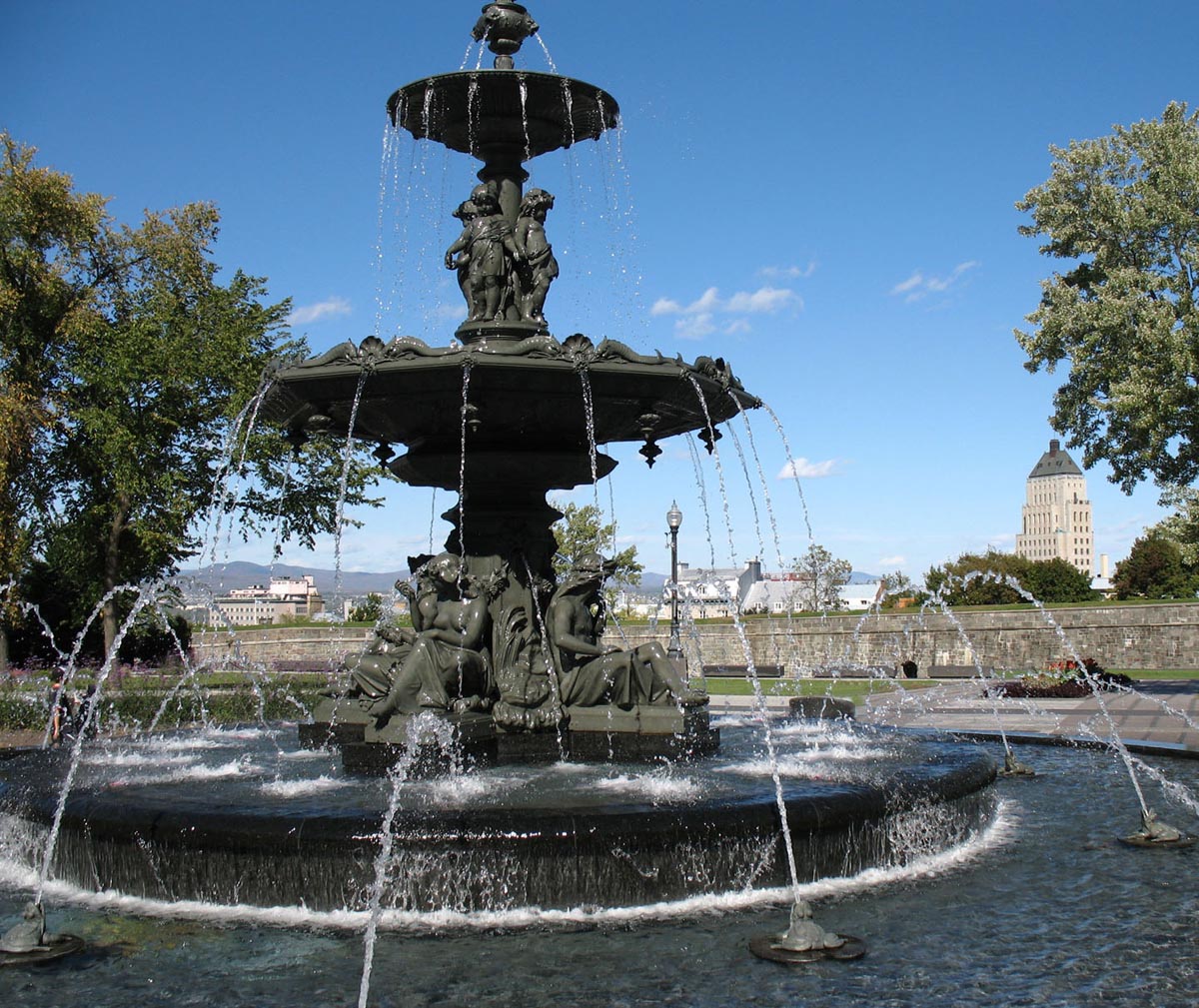 Fontaine de Tourny