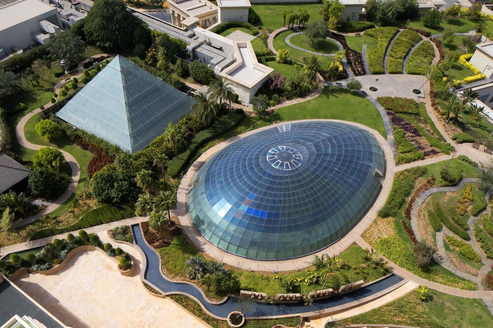 Raffles Botanical Garden