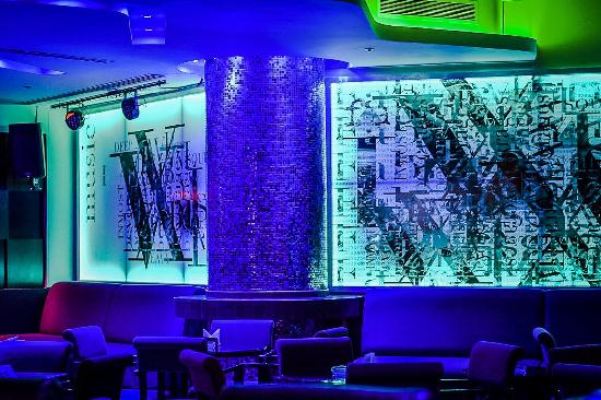 Fabric Lounge