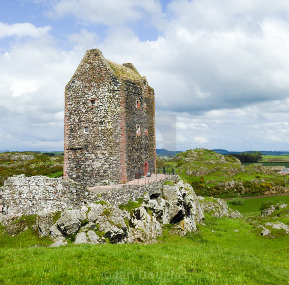 Smailholm Tower