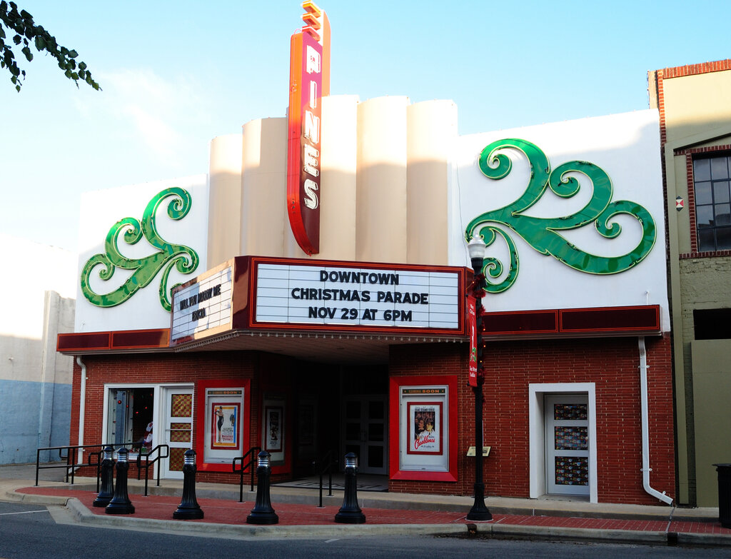 Pine Theater
