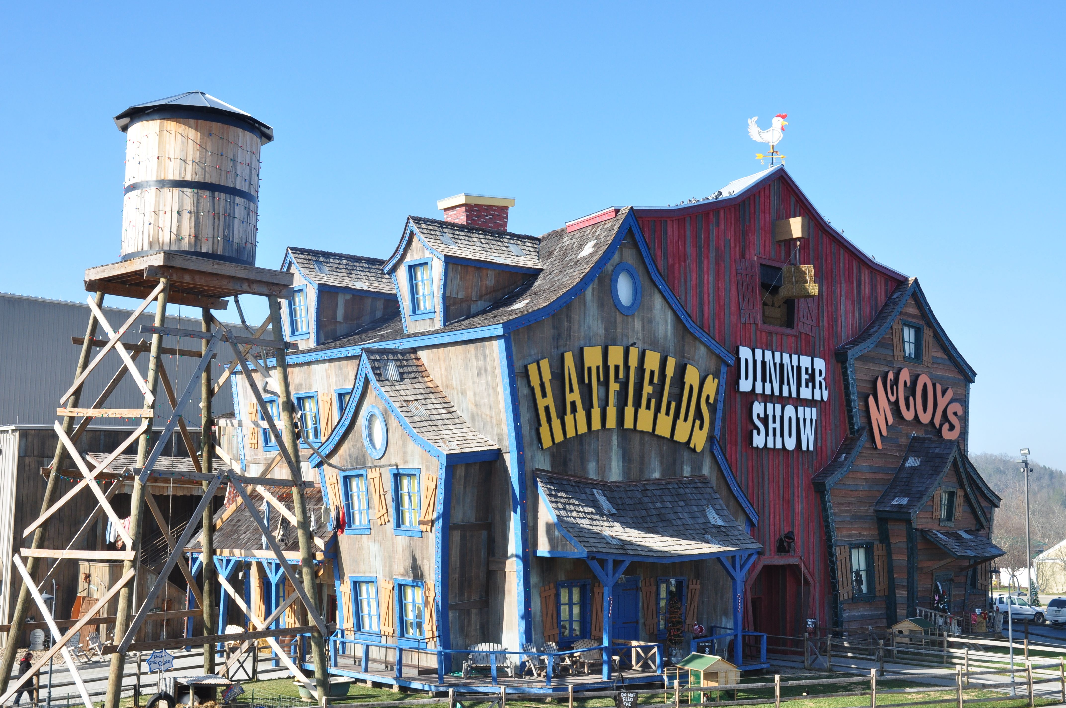 Hatfield & McCoy Dinner Show