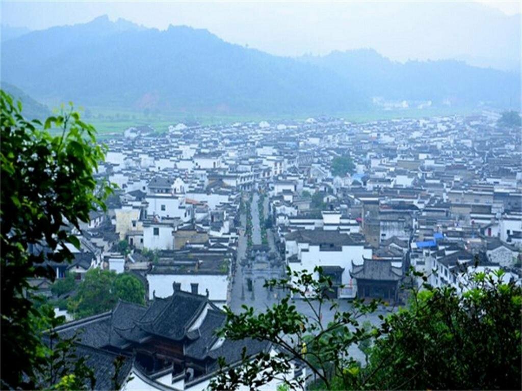 Jiangyong Qianjia Tong Mountain