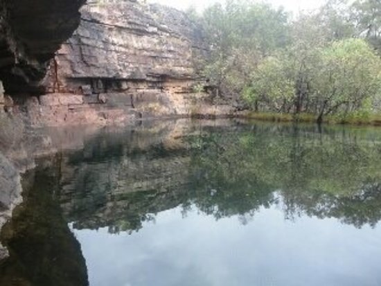 Bilkbilkmi - Graveside Gorge