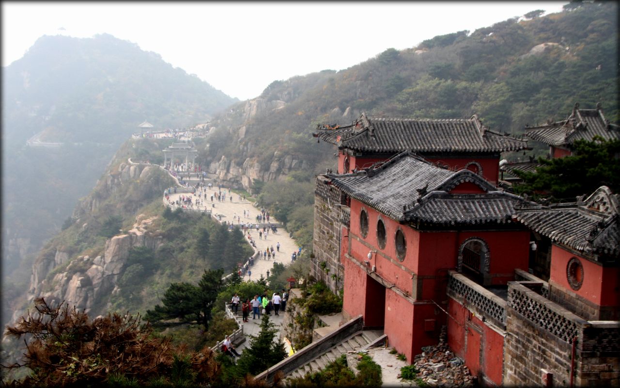 Potou Taishan Mountain Temple